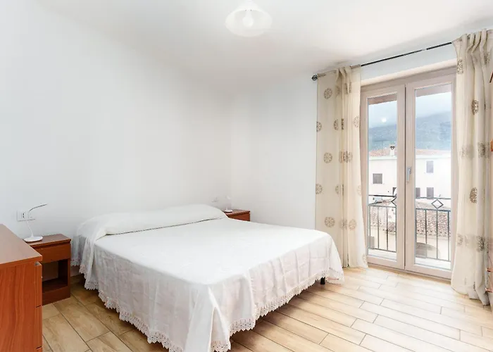 Cozy And Cool Flat Holiday home Orosei