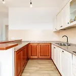 Cozy And Cool Flat Feriehus *