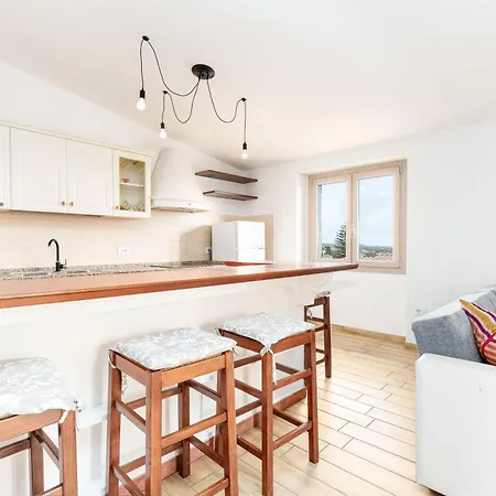 Holiday home Cozy And Cool Flat Orosei